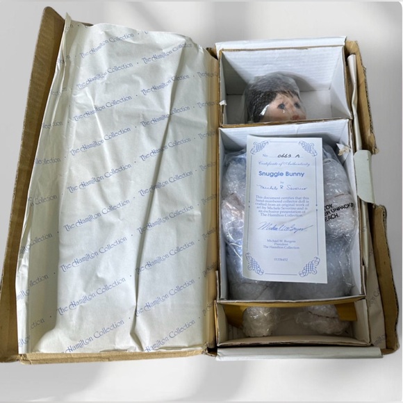 The Hamilton Collection - Picture 1 of 2